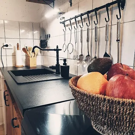 Kuca Gric, * Mrzla Vodica