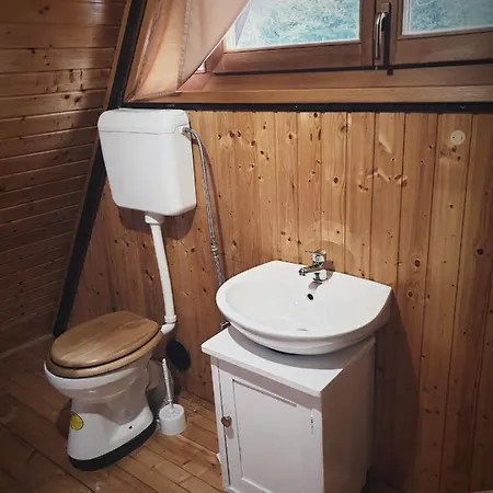 Kuca Gric, Nyaraló *